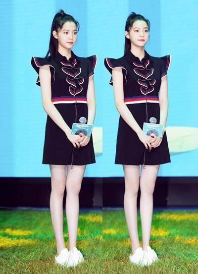 谁是真腿玩年女星？杨幂腿型差唐嫣腿太细，第1当之无愧白长直！