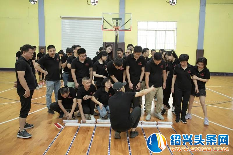 九鼎装饰秋装惠震撼开启-3 九鼎装饰秋装惠震撼开启-3