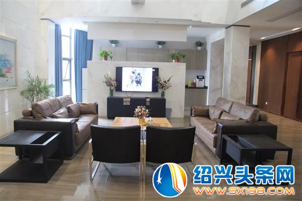 金德隆整装生活领袖-9 金德隆整装生活领袖-9
