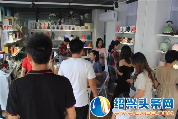 你就应该到这家店来看看-3 你就应该到这家店来看看-3