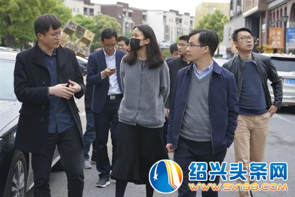 金德隆好不热闹