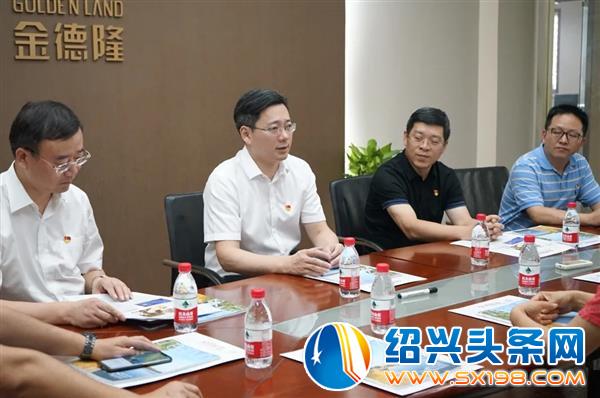 拳拳爱党意 拳拳爱党意