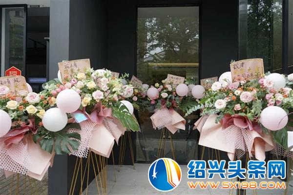 百色熊来了