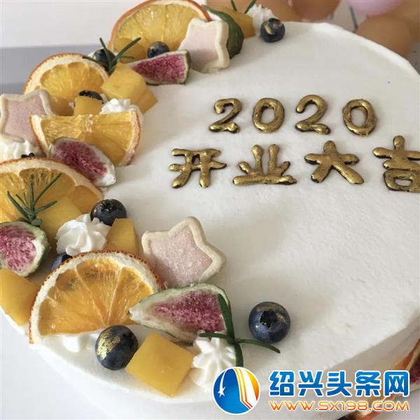 百色熊来了-3