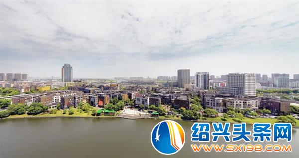 台州市政协副主席李立飞一行考察调研金德隆亮戈装饰-16