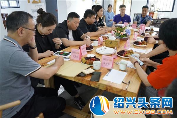 中孚建筑劳务强势落户金德隆+2