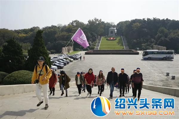 形尔尚组织员工游览六朝古都 形尔尚组织员工游览六朝古都
