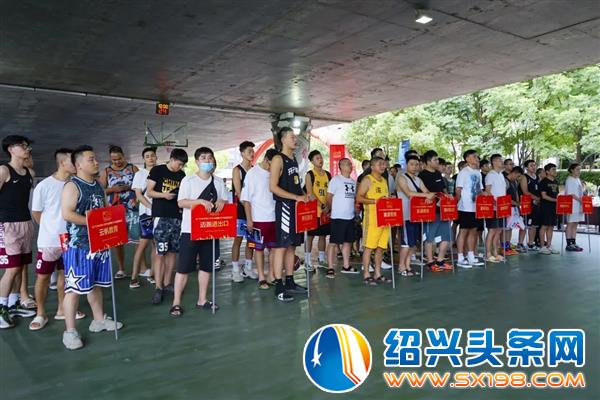金德隆第十届篮球争霸赛正式开幕-2 金德隆第十届篮球争霸赛正式开幕-2