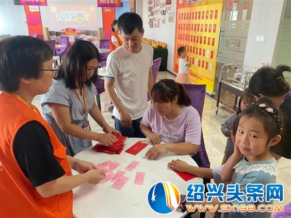 周年庆典现场人气爆棚-13