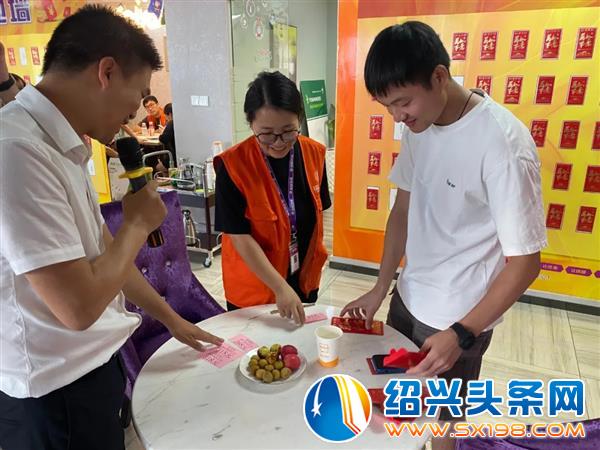 周年庆典现场人气爆棚-10