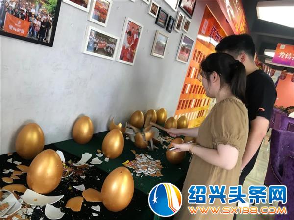 周年庆典现场人气爆棚-9