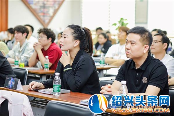 想天智能灯光绍兴体验馆一周年庆典-17