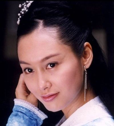 那些娱乐圈公认的美女，可你却欣赏不来的女星们