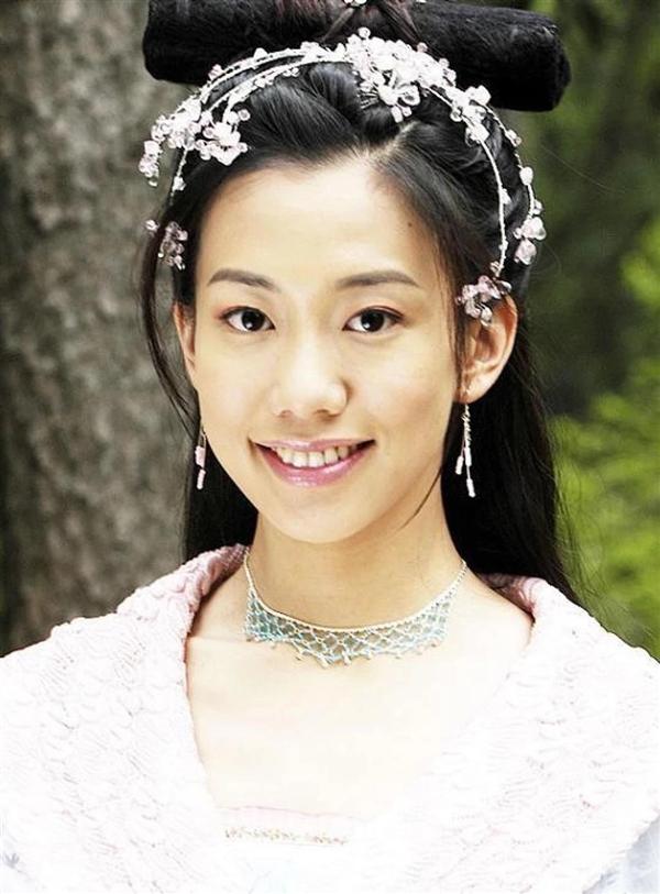 那些娱乐圈公认的美女，可你却欣赏不来的女星们