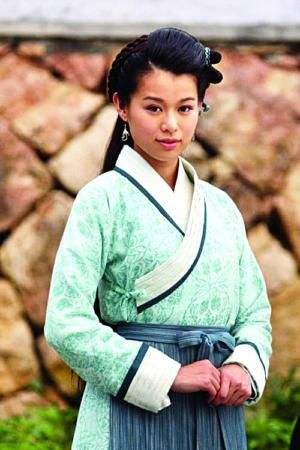 那些娱乐圈公认的美女，可你却欣赏不来的女星们