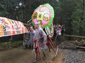 “假死骗保”案妻子下葬 曾称要把最好时光留给孩子