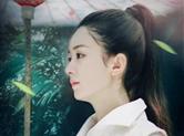 同样是撑伞动作 赵丽颖最霸气 杨紫最唯美