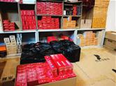 警方破获特大销售假烟案！你买的中华、利群可能是假的