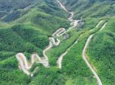 上虞陈溪乡一条几代村民期盼的盘山公路贯通了