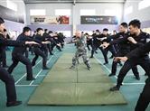 新昌公安分批对全局辅警开展岗前培训