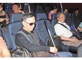 60多位盲人第一次“看”这样的电影《我的影子在奔跑》