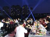 联谊会？露天酒会？音乐沙龙？邻里晚宴？不止于此！